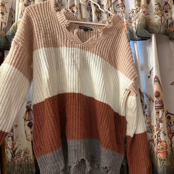 2XL sweater - Picture 2 of 4